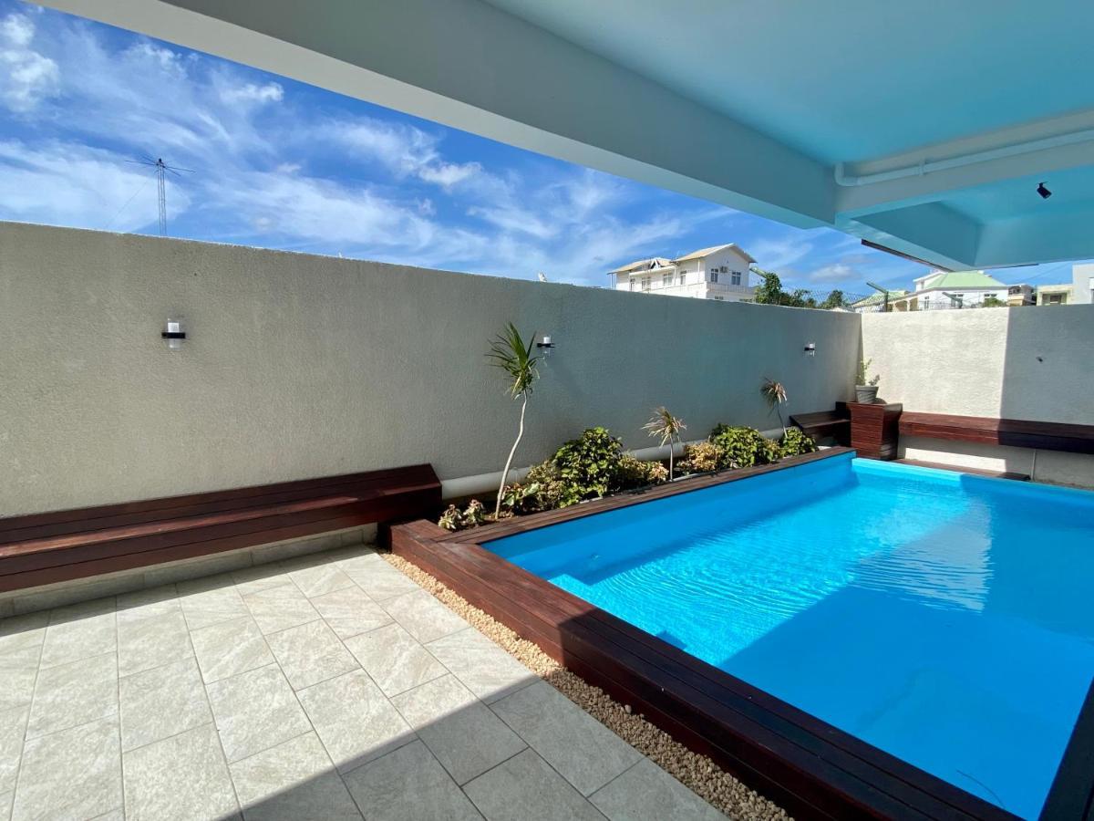 Sandstone Apartment A Walk To The Beach Flic-en-Flacq Exterior foto